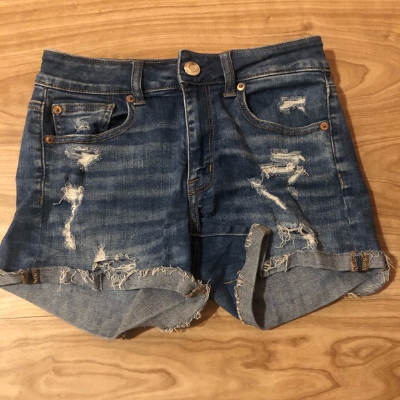 American Eagle distressed stretchy jean shorts - Picture 3 of 5